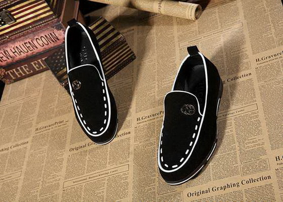 Gucci Men Loafers_027